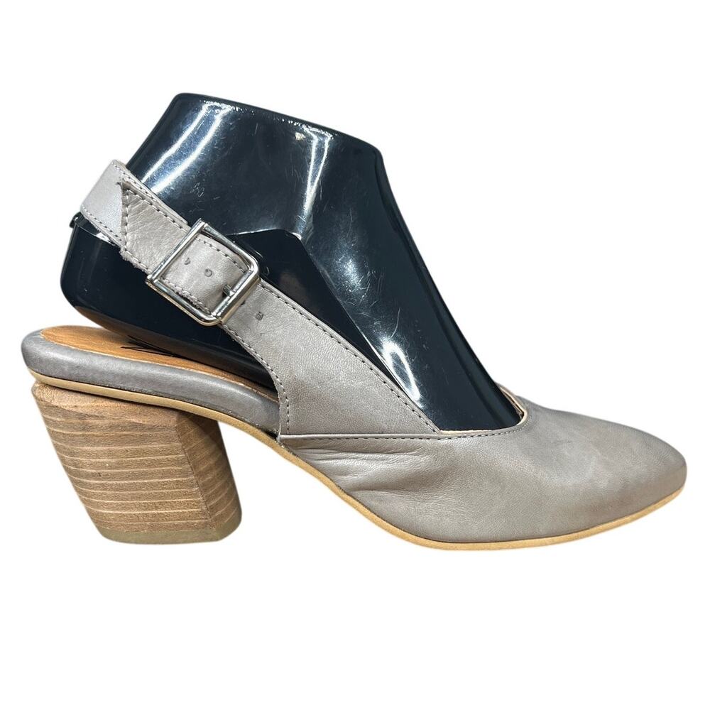 Miz Mooz Women’s Grey Leather Slingback Pump Size 37 US 6.5/7
